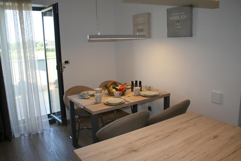 Olive Charm Apartamento Umago Exterior foto