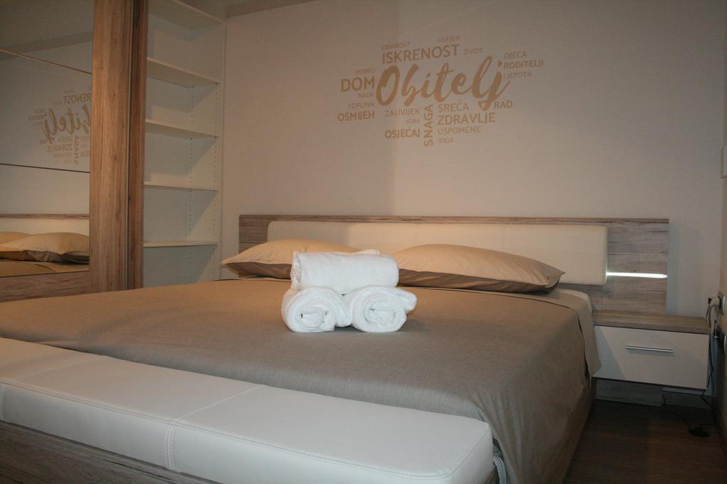 Olive Charm Apartamento Umago Exterior foto